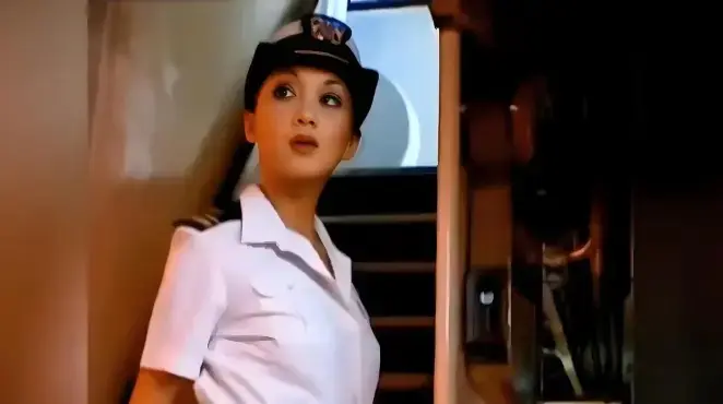 《女警奥莎娜》相关资源图片