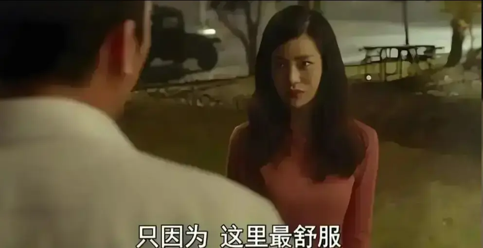 《骑骑上司妻》韩国伦理剧情片在线观看-《骑骑上司妻》无删减版HD高清播放-职场权欲人性迷途深度解析-VS影视