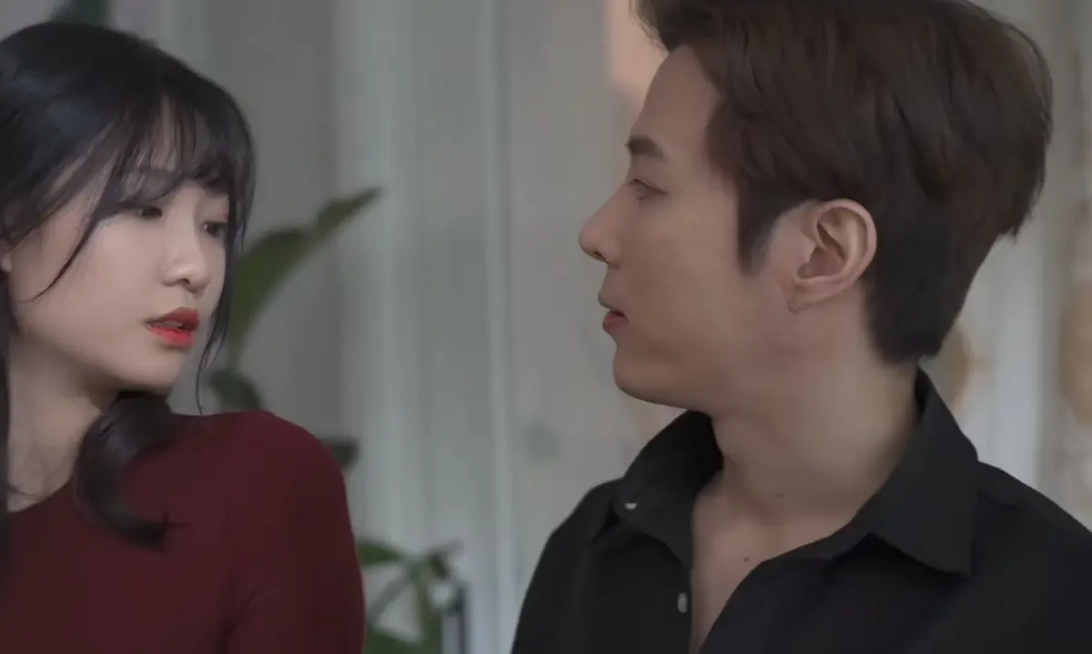 《债务人的妻子》尹律主演高清完整版在线观看-韩国电影《债务人的妻子》蓝光无广告免费观看-VS影院完整版资源