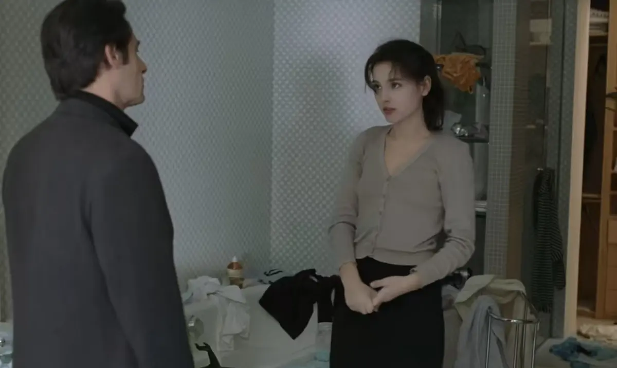 高清无删减《所有的人都无知》维吉妮·拉朵嫣主演-未删减免费在线观看-法国电影所有的人都无知全集HD中字