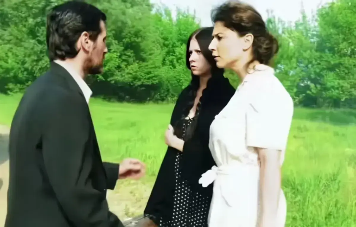 《烽火母女泪》三部曲全收录-Roberta Gemma主演未删减中文版-烽火母女泪震撼登场