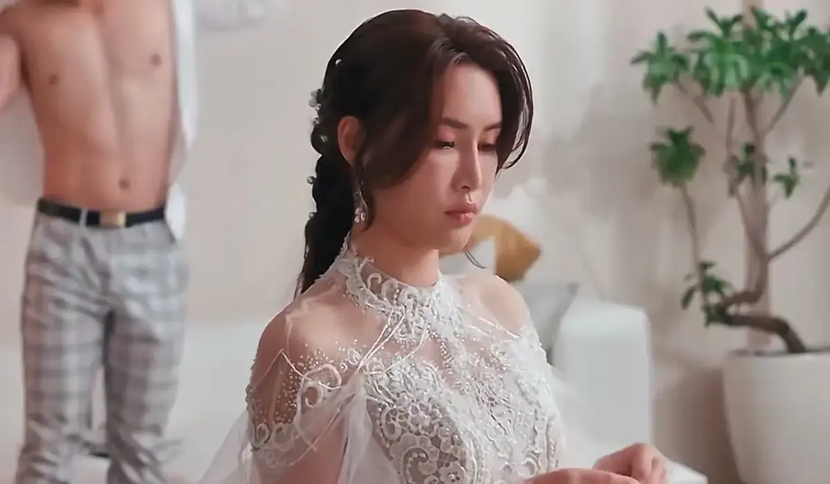 《小凤新婚》苏畅艾熙主演全集上线-高清无删减版免费观看-完整版无需会员无广告-小凤新婚全集云端秒存即看