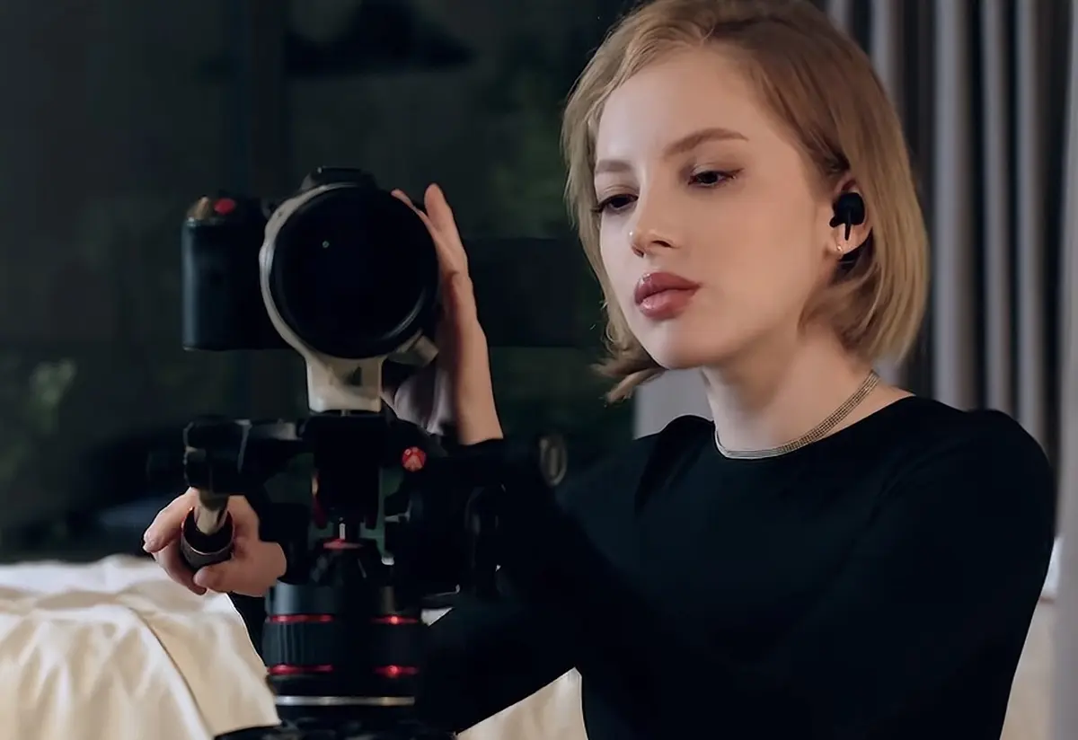 《Vixen》Bella Spark特工电影全集免费观看-妥协立场HD高清中字在线播放-1080P画质Vixen全系列-贝拉·斯帕克动作戏